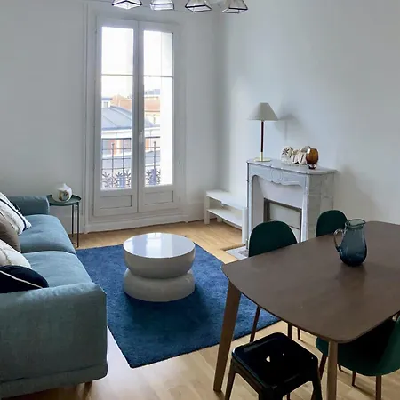 Apartment Bright 47m Near Montparnasse & Metro 13